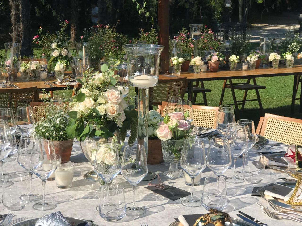 فندق فيلا كوندولمير موليانو فينيتو المظهر الخارجي الصورة A table at a wedding reception