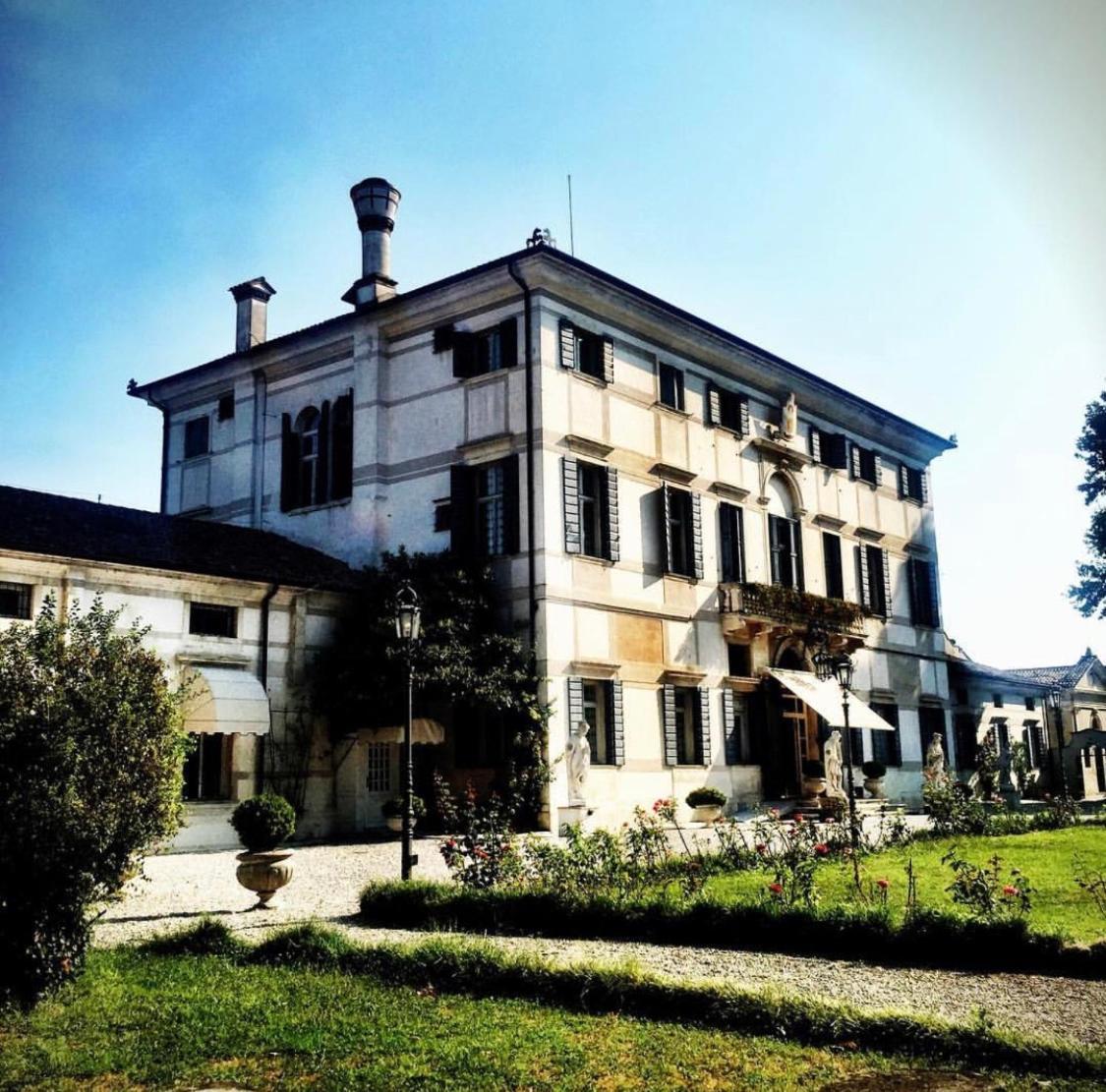 فندق فيلا كوندولمير موليانو فينيتو المظهر الخارجي الصورة Villa confalonieri
