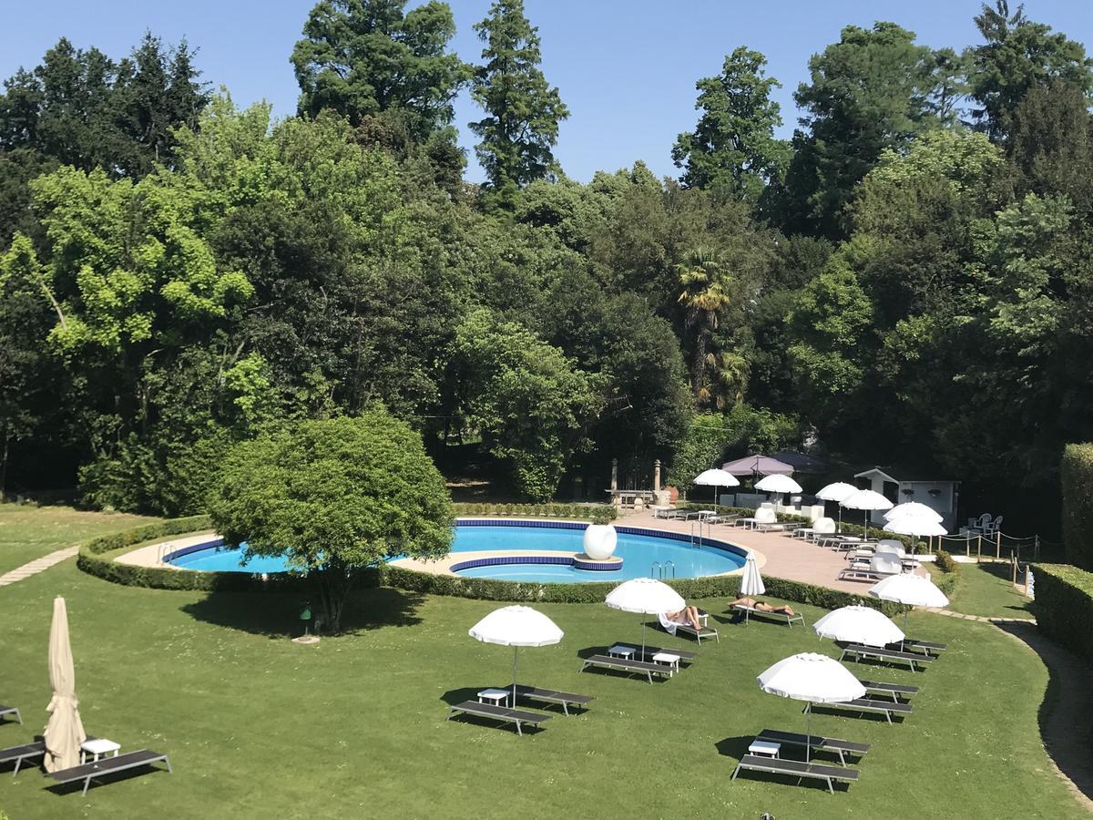 فندق فيلا كوندولمير موليانو فينيتو المظهر الخارجي الصورة The swimming pool at the hotel